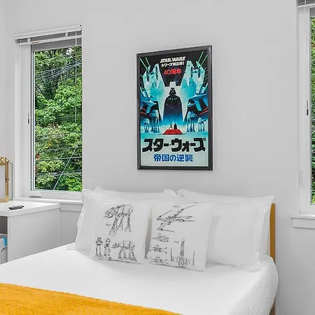 Darth Vader'S Death Star Suite Seattle Exterior photo
